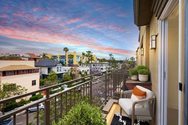 Gema San Diego balcony view